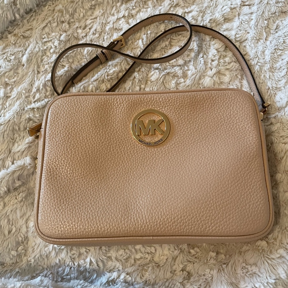 Michael Kors Crossbody Bag